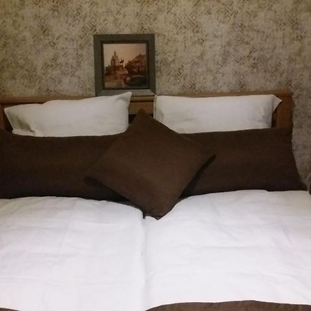Guest House Sandro Казбеги Стая снимка