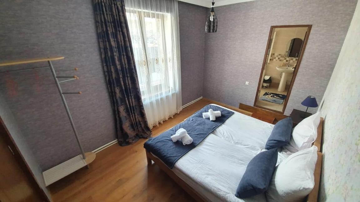 Guest House Sandro Казбеги Стая снимка