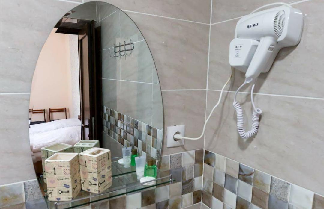 Guest House Sandro Казбеги Екстериор снимка