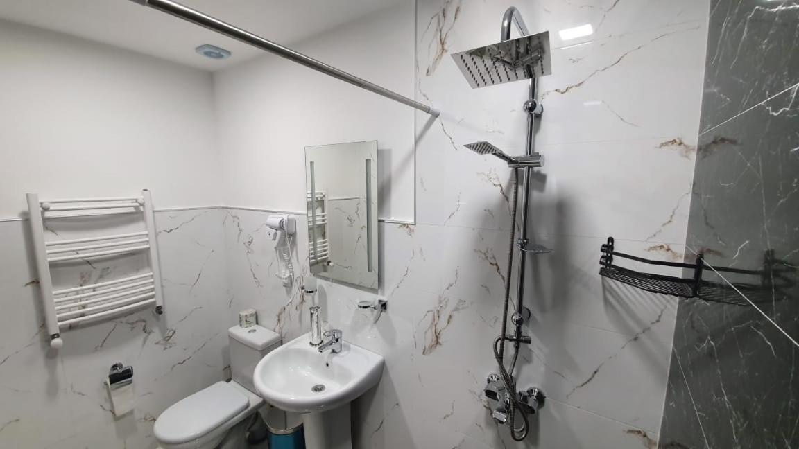 Guest House Sandro Казбеги Екстериор снимка