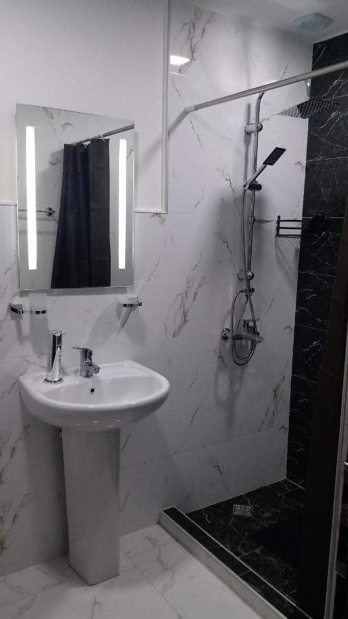 Guest House Sandro Казбеги Екстериор снимка