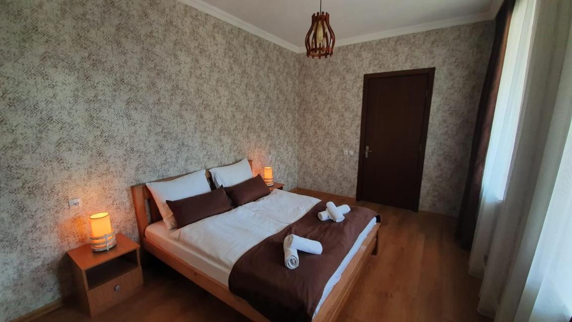 Guest House Sandro Казбеги Екстериор снимка