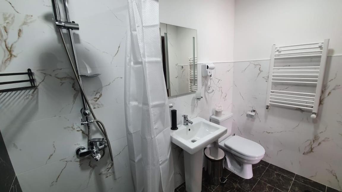 Guest House Sandro Казбеги Екстериор снимка