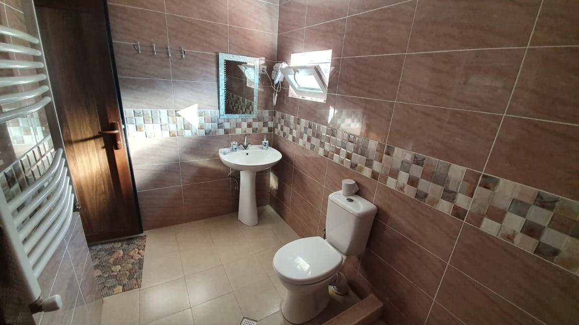 Guest House Sandro Казбеги Екстериор снимка