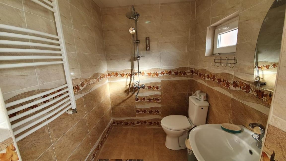 Guest House Sandro Казбеги Екстериор снимка