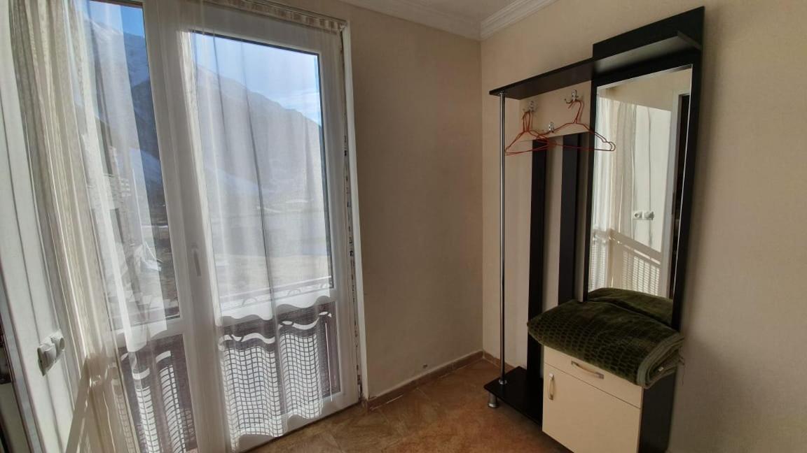 Guest House Sandro Казбеги Екстериор снимка