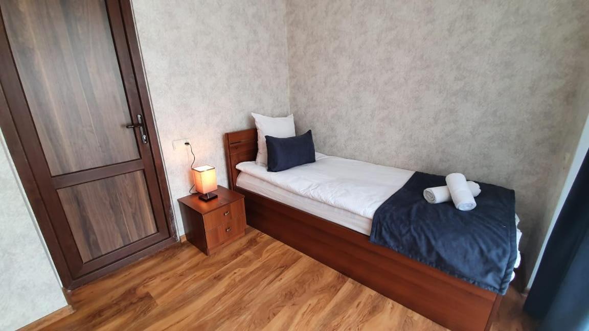 Guest House Sandro Казбеги Екстериор снимка